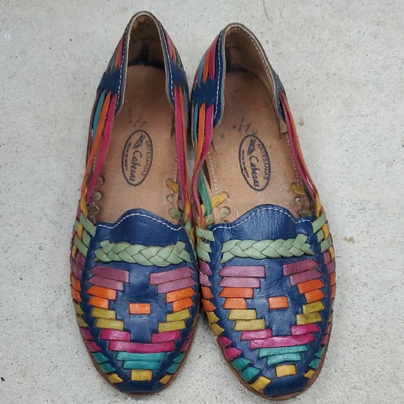 Artesanias Cabezas Multicolor Leather Huarache Flats - Picture 1 of 6